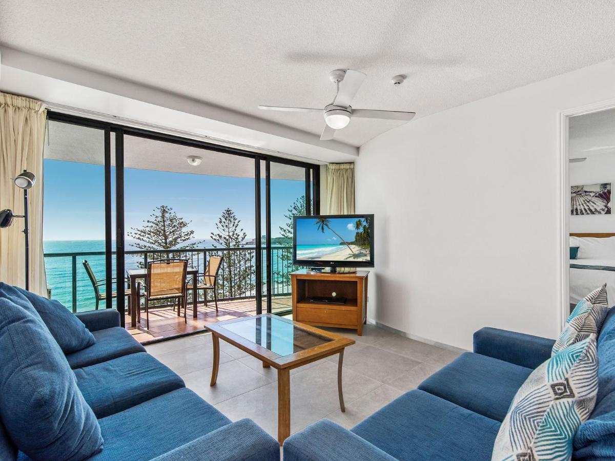 Peninsular Beachfront Resort Mooloolaba Esterno foto